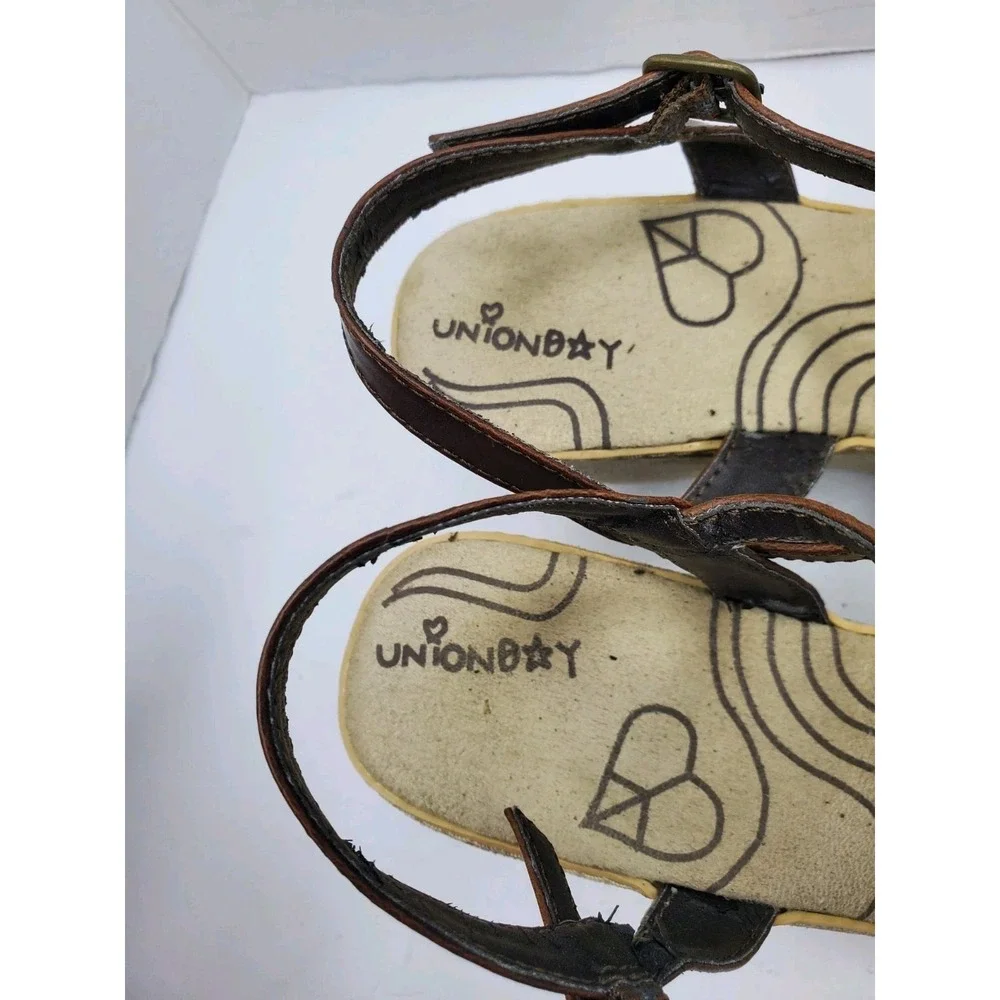Union Bay Sandals Women 8.5 Brown Strappy Casual Wedge Heels Fast Shipping